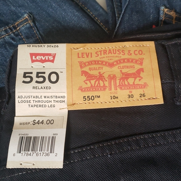 NWT Bundle of 3 Levi's 550 relaxed size 10 Husky 30 x 26 - Picture 2 of 5